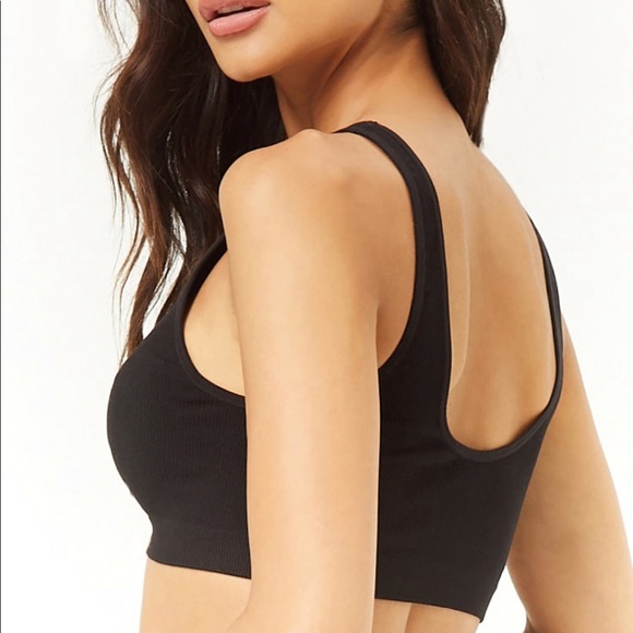 NWT strappy Bralette - Picture 2 of 3